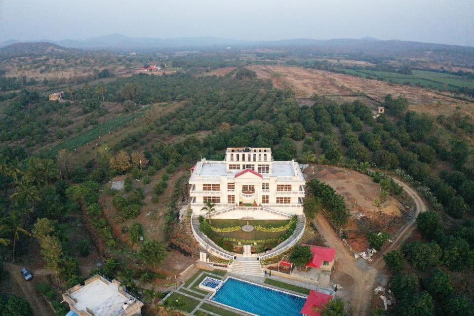 Simba Resort & Spa Kansariya Luaran gambar